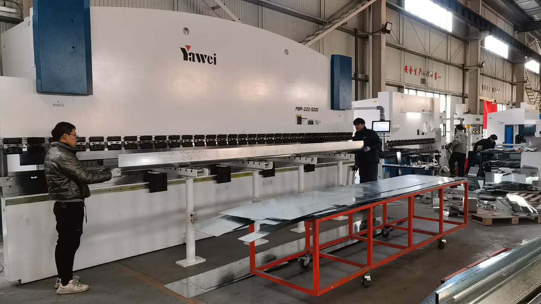 Changzhou YOHO Industrial Door Co., Ltd. manufacturer production line