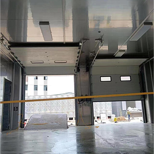 0.2-0.4m/s Commercial Industrial Sectional Overhead Door For Retail Distribution Warehouses