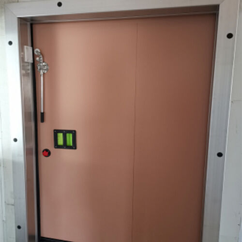 Industrial Manual Insulated Cold Storage Doors For Cold Rooms / Refrigerated Rooms