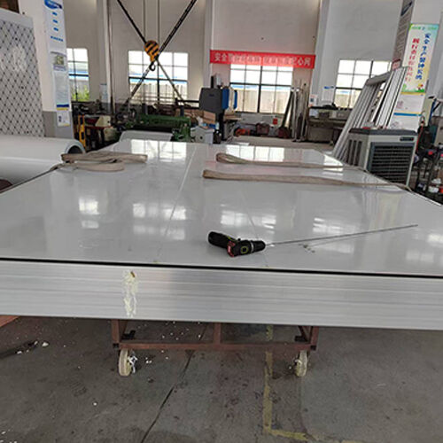 Electric Sliding Cold Storage Door 150mm 200mm For Food Processing Facilities