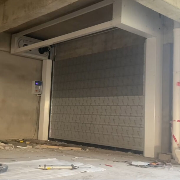 Spiral High Speed Door for E-commerce Warehouses