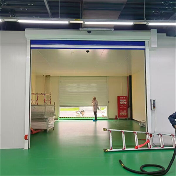 High-Frequency Operation PVC Industrial Fast Door For Underground Parking Garage Access