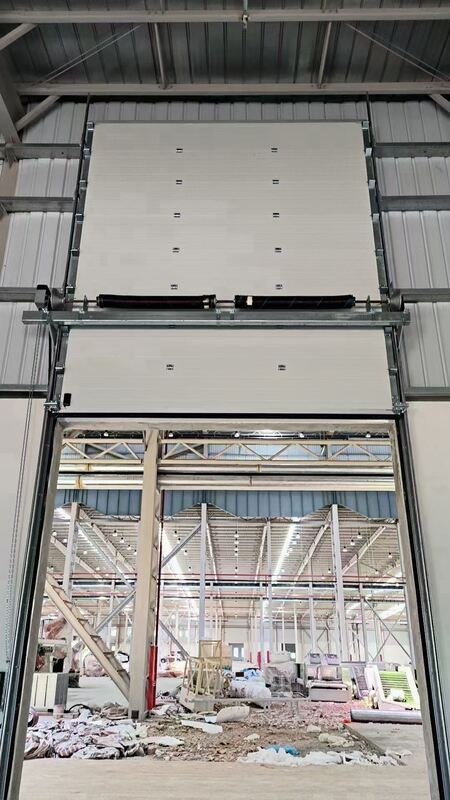 Emergency Manual-Operation Industrial Sectional Overhead Door with Wind Resistance Level 7-8 and 24dB Sound Insulation