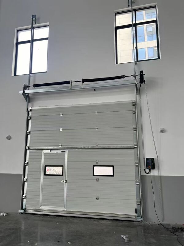 Anti-Drop Protection Industrial Sectional Overhead Door with Wind Resistance Level 7-8 and 24dB Sound Insulation