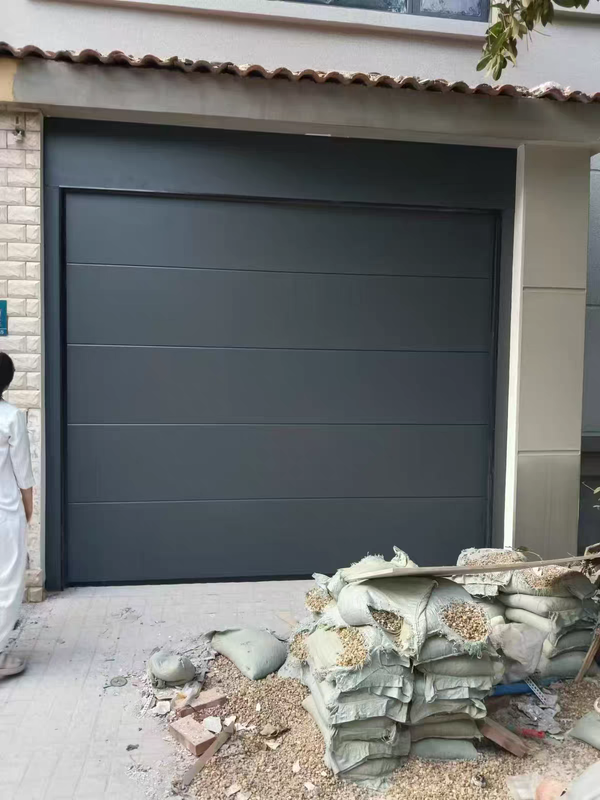 Reinforced Insulated Sectional Garage Door with 0.5 mm Straightness Tolerance and 1.5 mm Steel Reinforcement