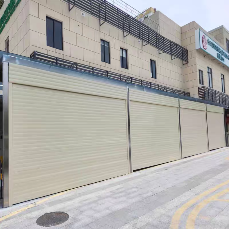 Reinforced Insulated Sectional Garage Door with 0.5 mm Straightness Tolerance and 1.5 mm Steel Reinforcement